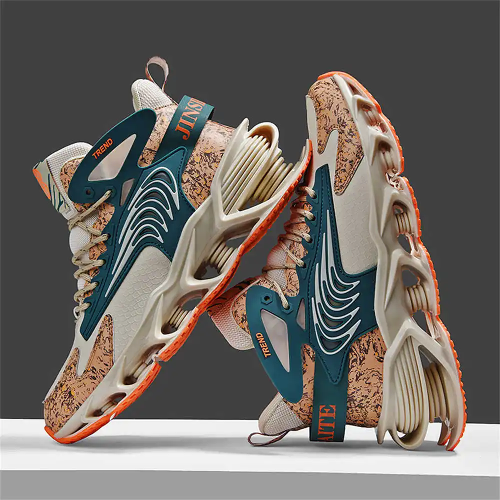 Small Vintage Collectible Items - Antislip Mid Kind Running Sneakers Casual