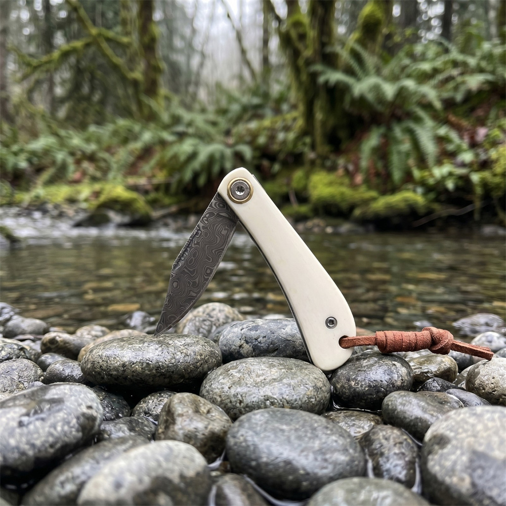 Vintage Damascus vouwmes met i - Vintage Collectible Knives recensie en prijs